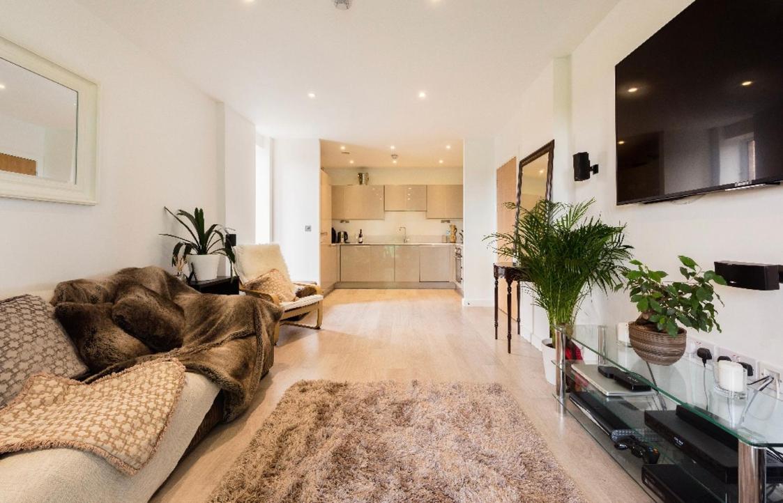 Lovely 2 Bed Apartment 15Mins From Bond St Лондон Экстерьер фото