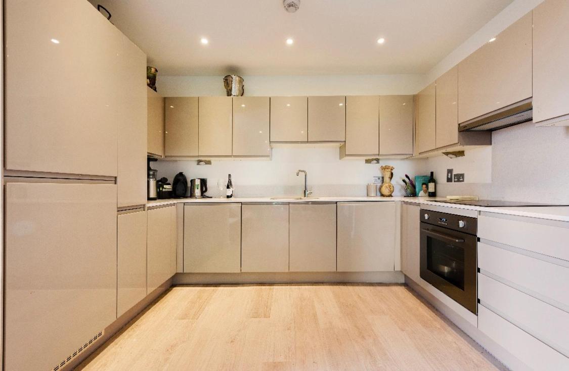 Lovely 2 Bed Apartment 15Mins From Bond St Лондон Экстерьер фото